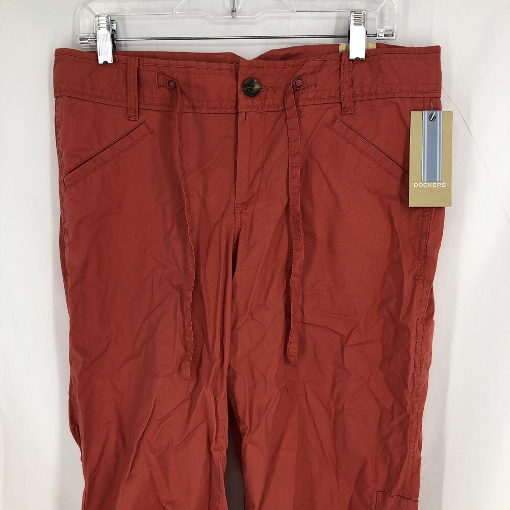 Dockers Mid Rise Curvy Coral Capri Pedal Pusher Short Pants 10 (35x19) NWT